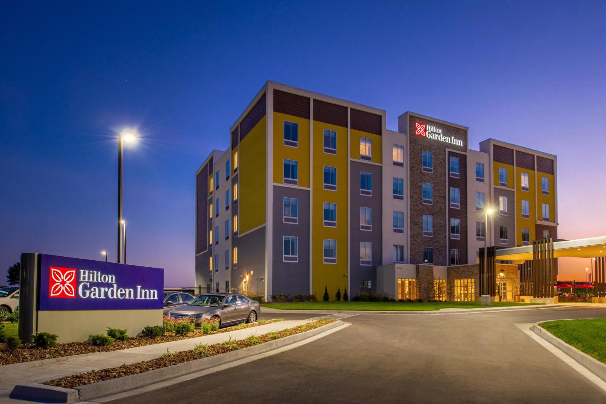 Hilton Garden Inn Kansas City Airport Mo Esterno foto